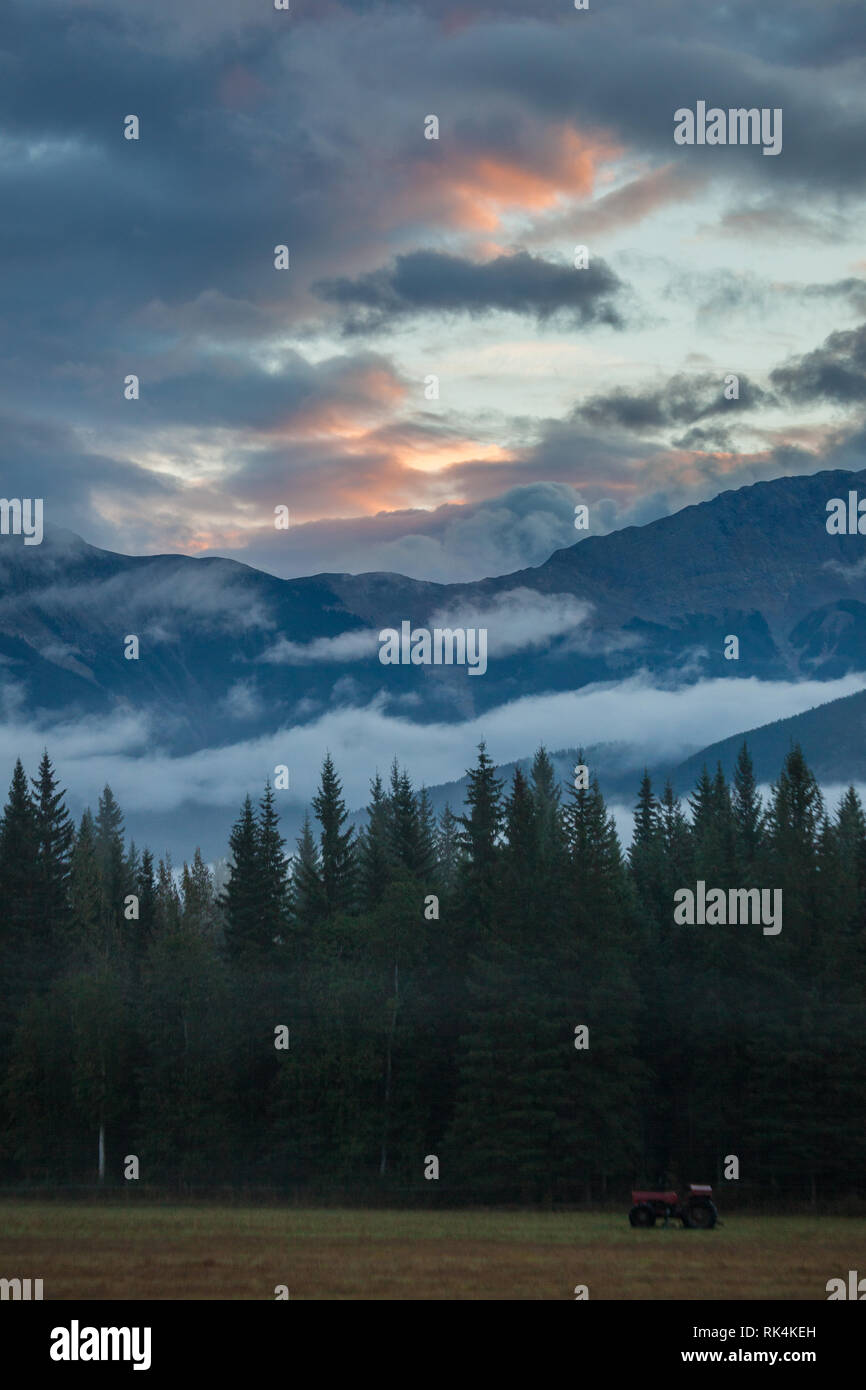 Kootenay valley hi-res stock photography and images - Alamy