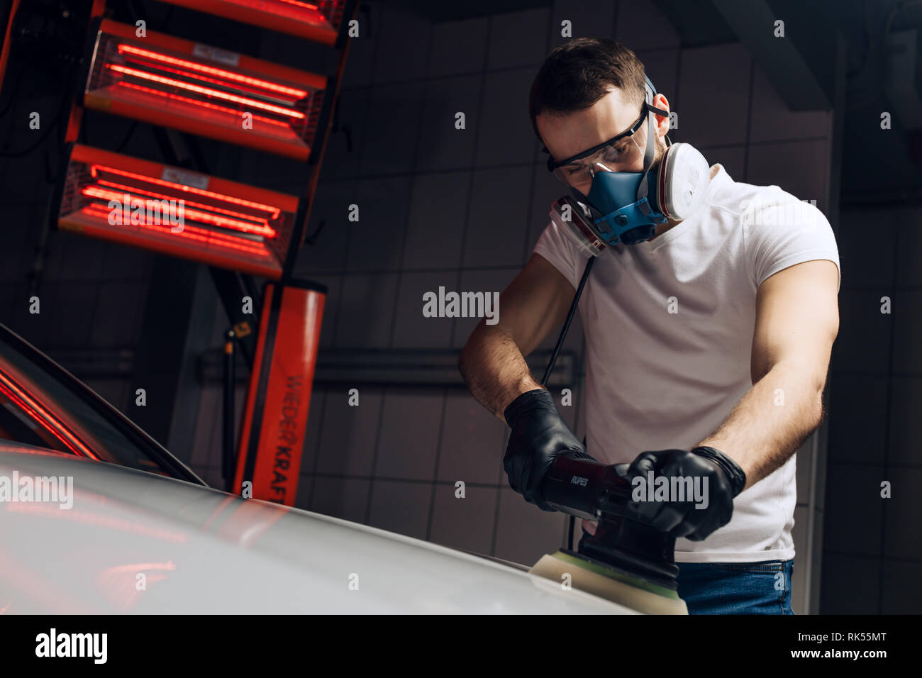 Handyman performing welding grinding hi-res stock photography and ...