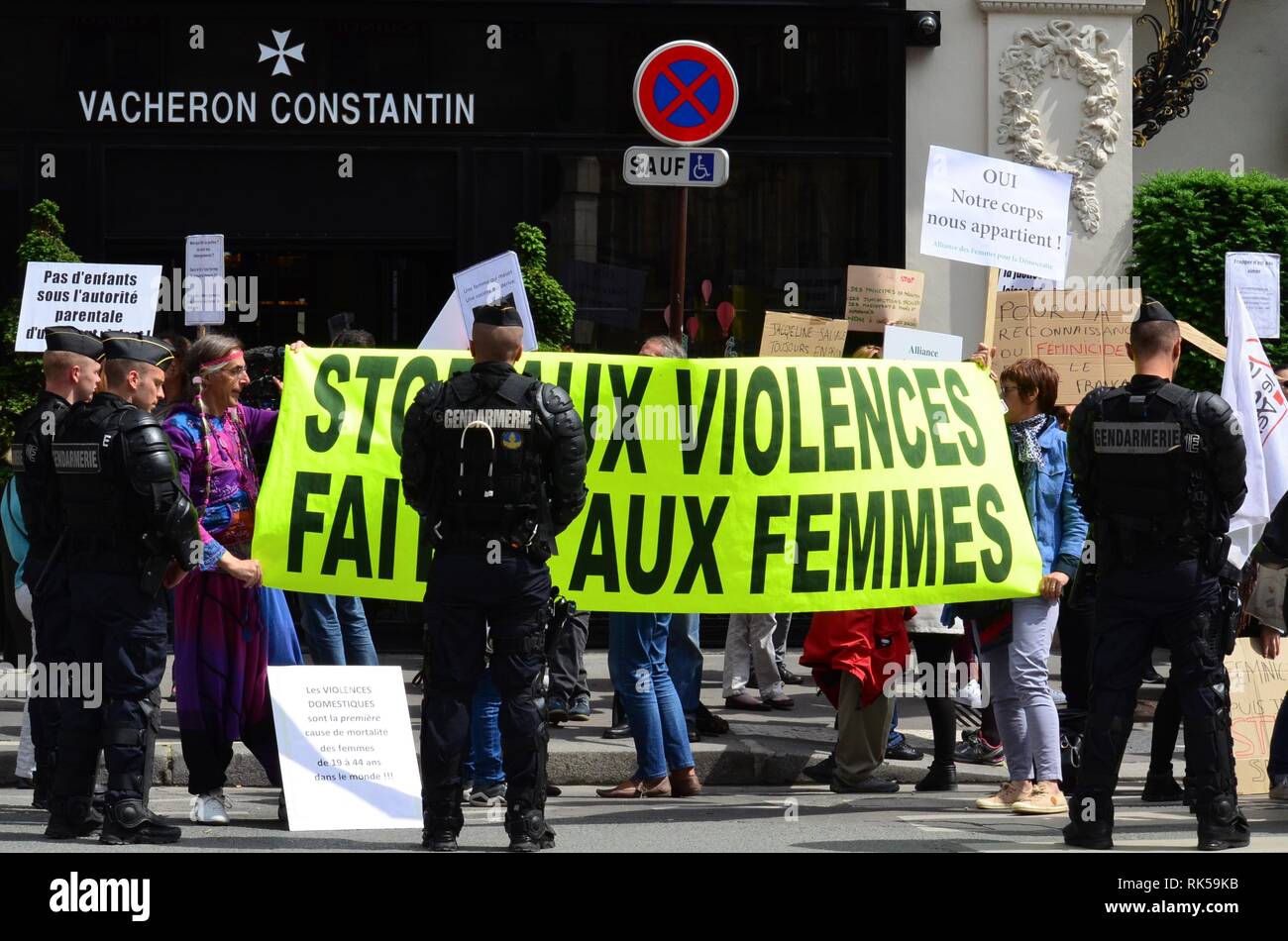 Demonstration Only Freedom of demonstration hi-res stock photography and images - Alamy