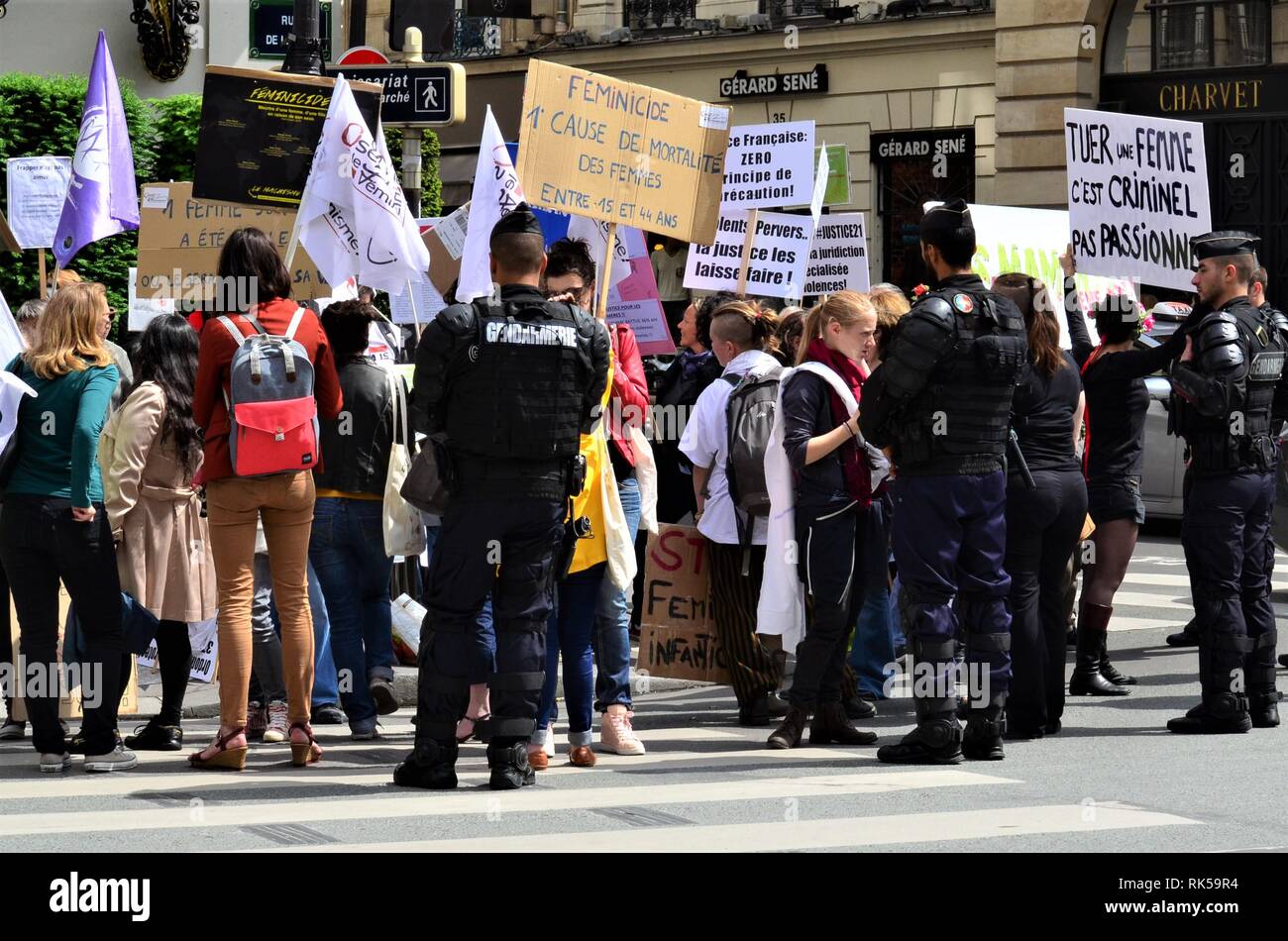 Freedom of demonstration hi-res stock photography and images - Alamy