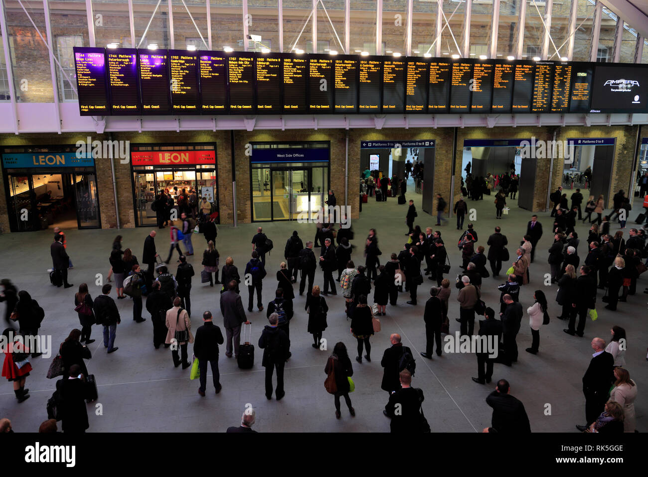 Kings cross station departure board hires stock photography and images Alamy