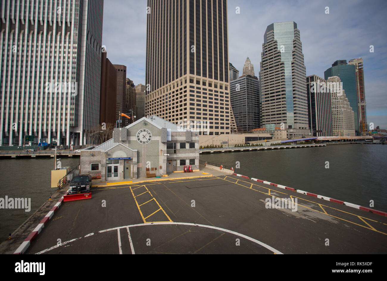 Downtown manhattan heliport hires stock photography and images Alamy