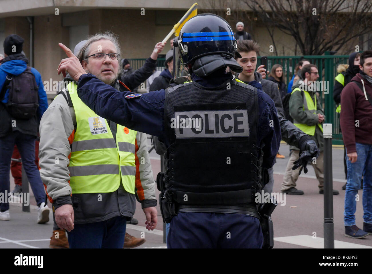 Lyon, France, February 9th 2019: 3500 Yellow Jackets marched in  Lyon (Central-Eastern France)  to protest Emmanuel Macron policy and ask for the impeachment of the French President.  Violent clashes with riot police forces and far right activist marked this 13th day of mobilization. Several  persons were injured and 21 were arrested, according with the Prefecture of Police. Credit Photo: Serge Mouraret/Alamy Live News Stock Photo