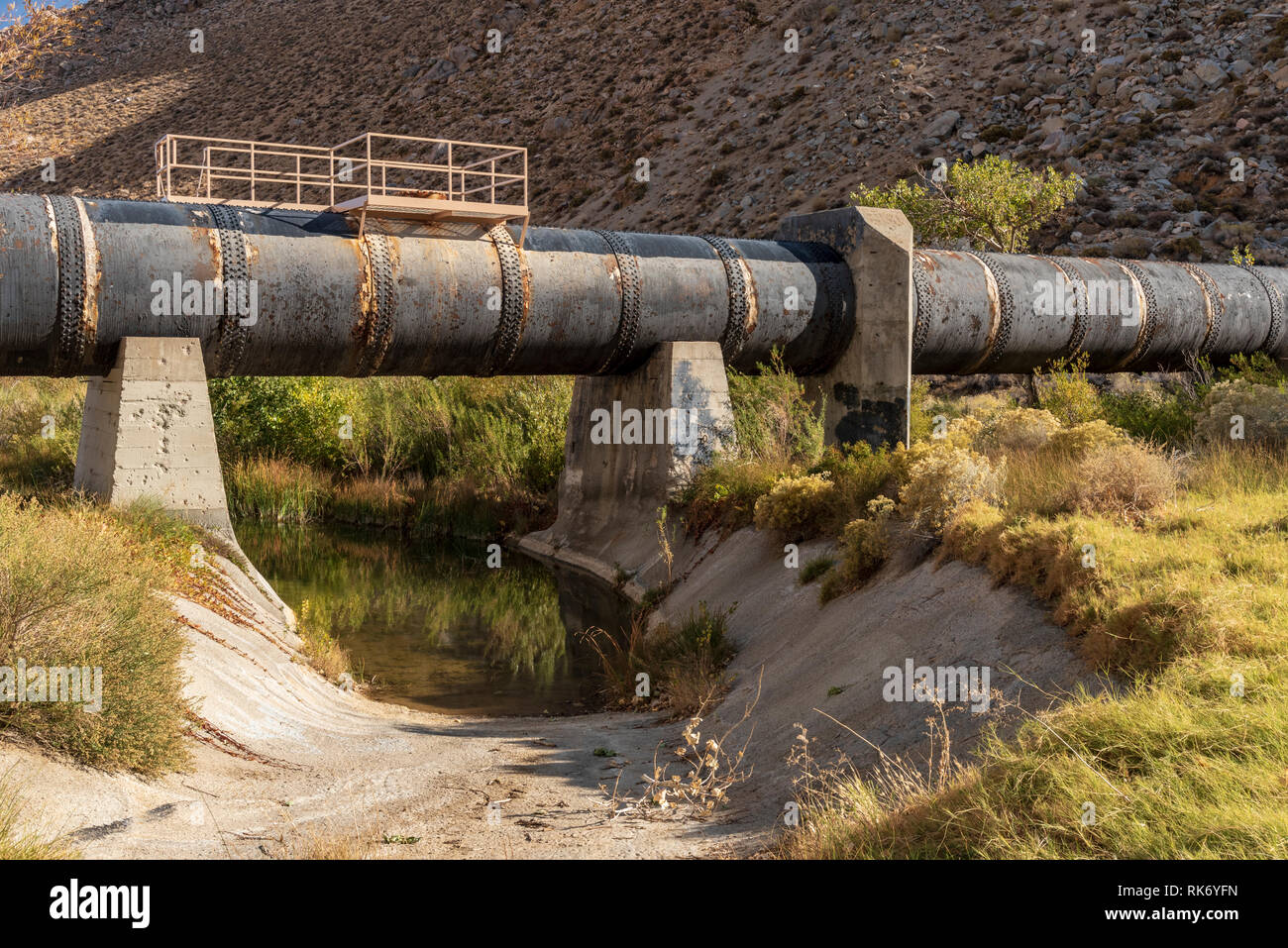 Water supply line hires stock photography and images Alamy