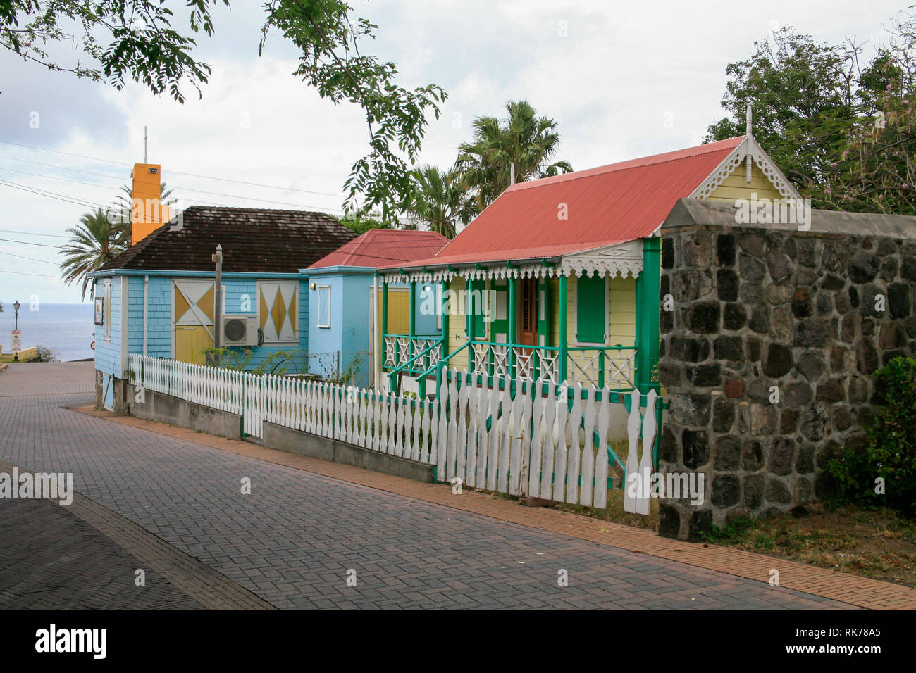 OLd wooden houses in the island Sint Eustatius (Statia) in the pacifics Stock Photo Alamy