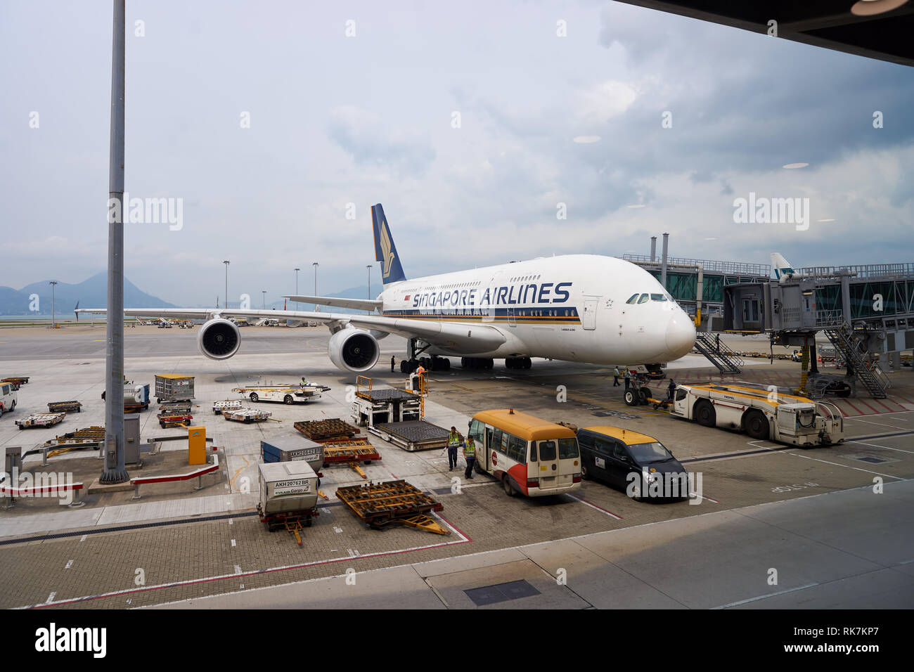 baggage claim singapore airlines