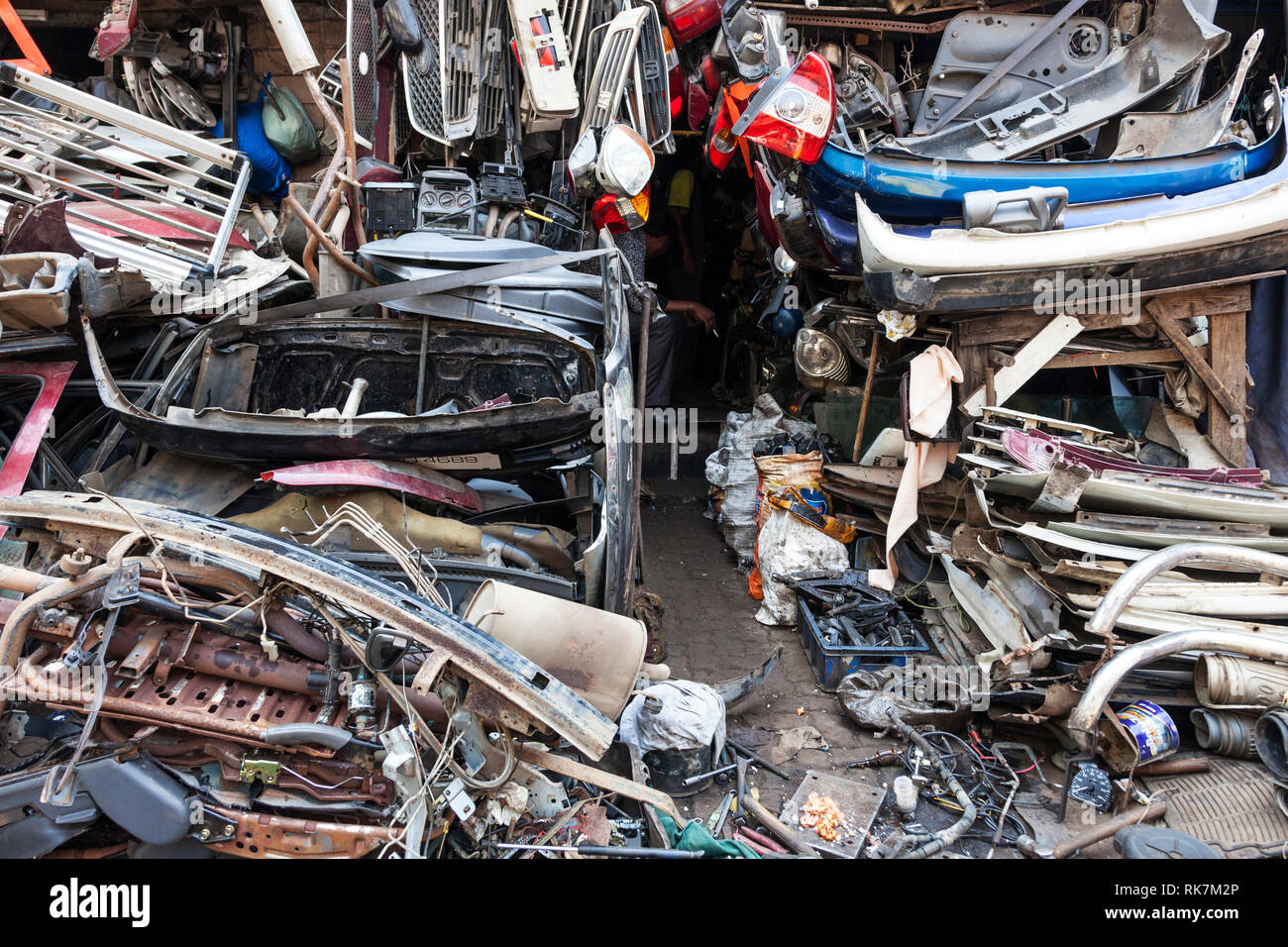 car scrapyard, Mumbai, India Stock Photo Alamy
