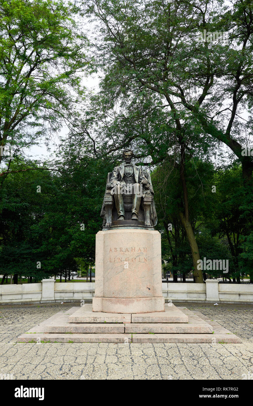 Abraham Lincoln Statue Chicago Stock Photo