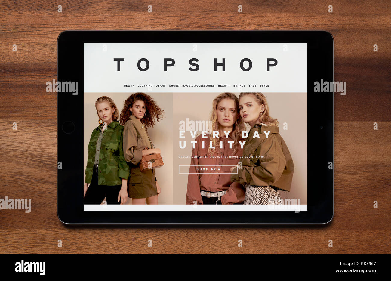 Topshop app hi-res stock photography and images - Alamy