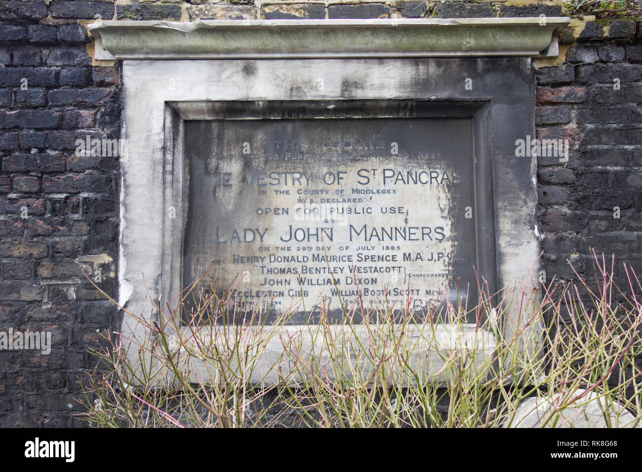St Martin's Gardens - Vestry of St Pancras churchyard - the former Camden Town Cemetery, Camden, London, UK Stock Photo