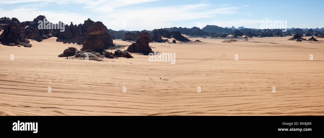 Libya Desert Rocks Libya, fezzan yellow sand sahara desert hi-res stock photography and ...