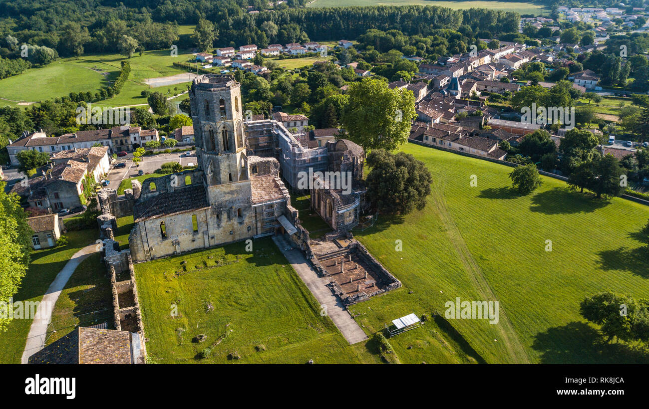 Abbey la sauve majeure hires stock photography and images Alamy