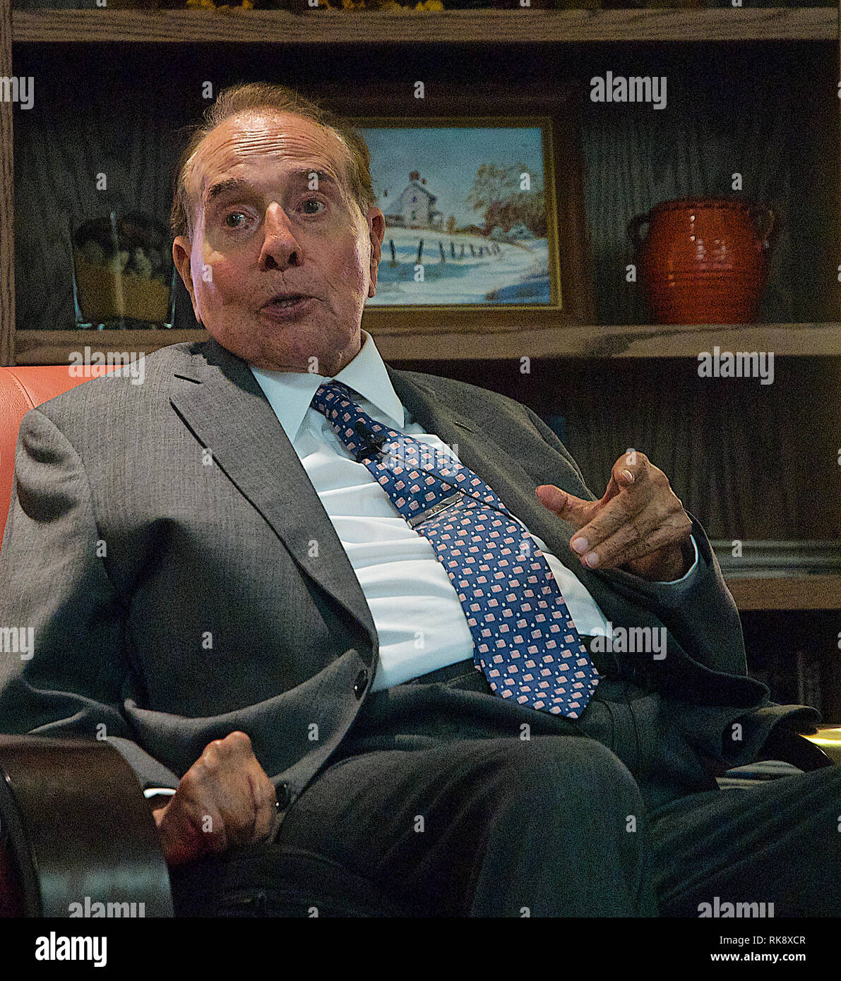 Greensburg, Kansas, USA,September 23, 2014 Former Senator Robert Dole gestures during his speech to seniors supporting Senator Pat Roberts at the Greensburg Senior Center that was rebuilt after an F5 tornado destroyed the entire town in May of 2007. The town Greensburg was destroyed by an F5 tornado in 2007 and now has been rebuilt with massive amount of help from FEMA. Credit: Mark Reinstein/MediaPunch Stock Photo