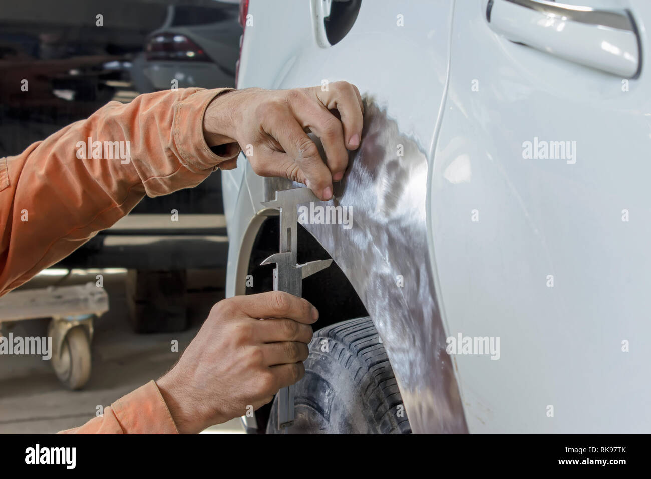 Car body repairer hires stock photography and images Alamy