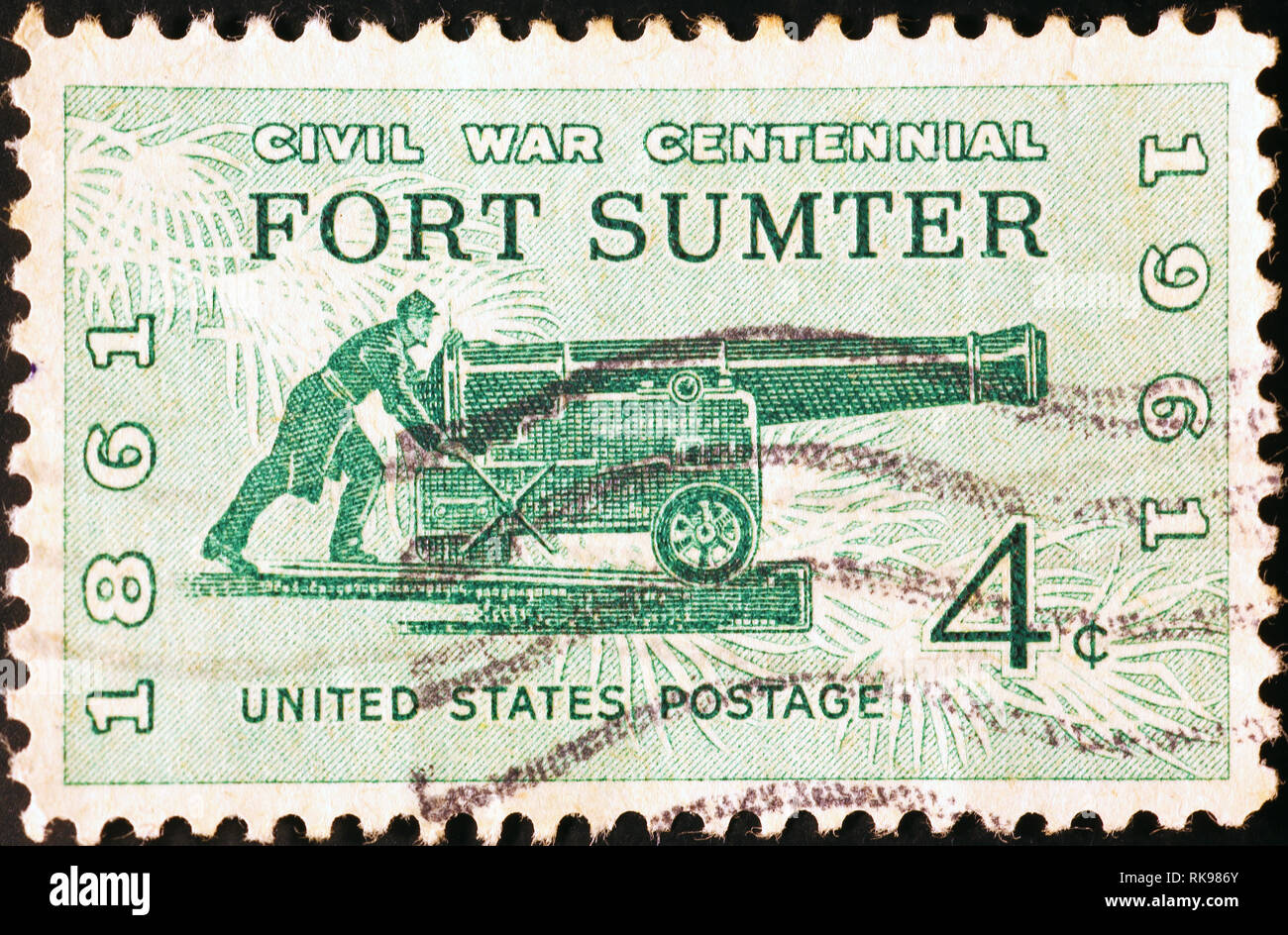 Big cannon of Fort Sumter on vintage american stamp Stock Photo