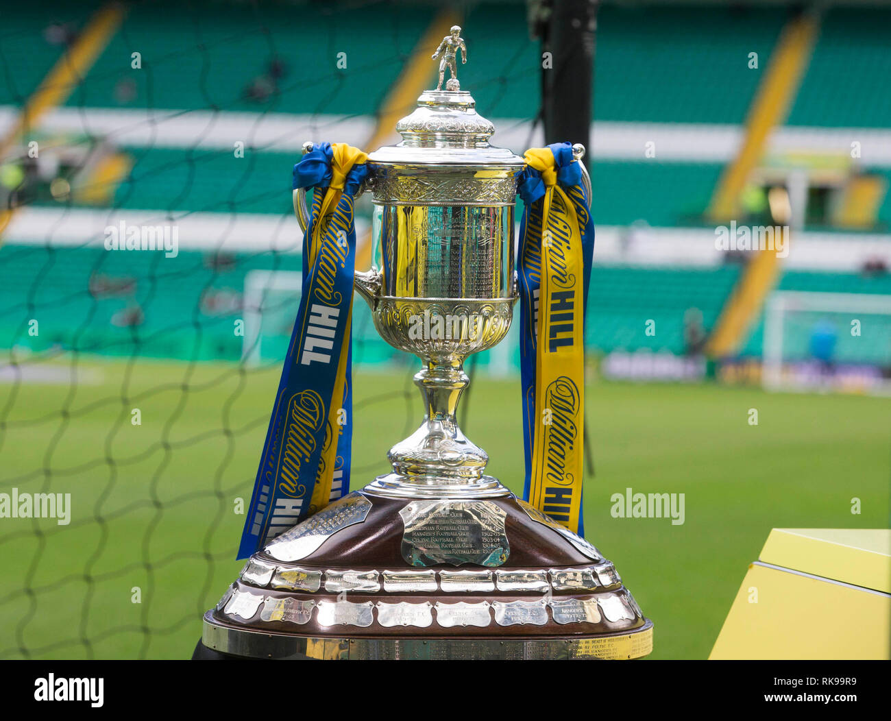 Scottish Cup Trophy High Resolution Stock Photography And Images Alamy