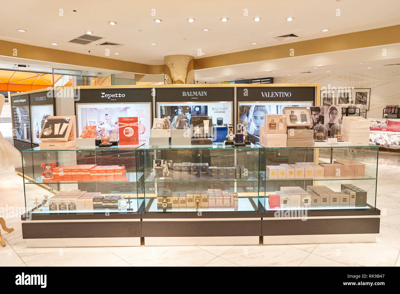 KUALA LUMPUR, MALAYSIA - MAY 09, 2016: inside of Louis Vuitton store. Louis  Vuitton Malletier, commonly referred to as Louis Vuitton, or shortened to  Stock Photo - Alamy