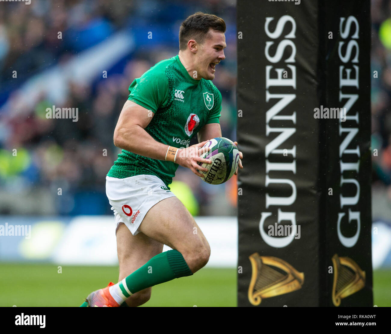 Live score hi-res stock photography and images - Alamy