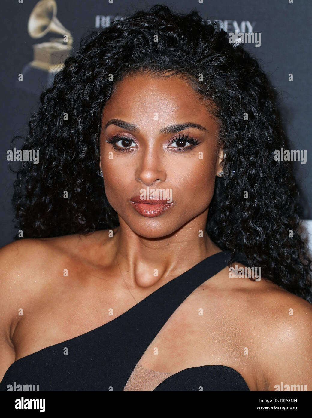 California, USA. 9th Feb 2019.  Singer Ciara wearing a Romona Keveza Collection gown arrives at The Recording Academy And Clive Davis' 2019 Pre-GRAMMY Gala held at The Beverly Hilton Hotel on February 9, 2019 in Beverly Hills, Los Angeles, California, United States. (Photo by Xavier Collin/Image Press Agency) Credit: Image Press Agency/Alamy Live News Stock Photo