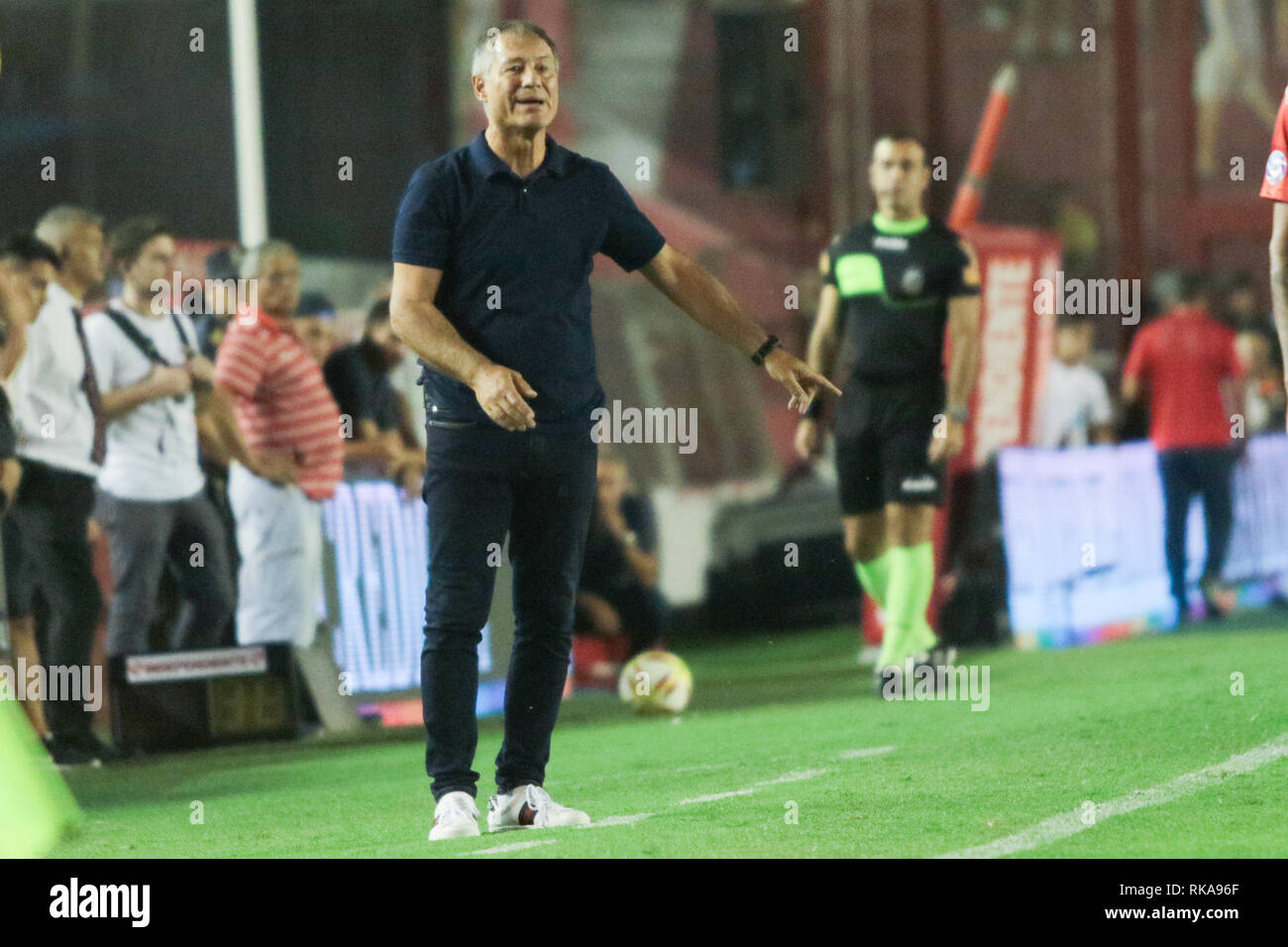 BUENOS AIRES, 09.02.2019: Ariel Holan, coach of Independiente, during the match of Superliga Argentina between INDEPENDIENTE and UNION on Libertadores de America Stadium on Buenos Aires, Argentina. (Photo: Néstor J. Beremblum / Alamy News) Stock Photo