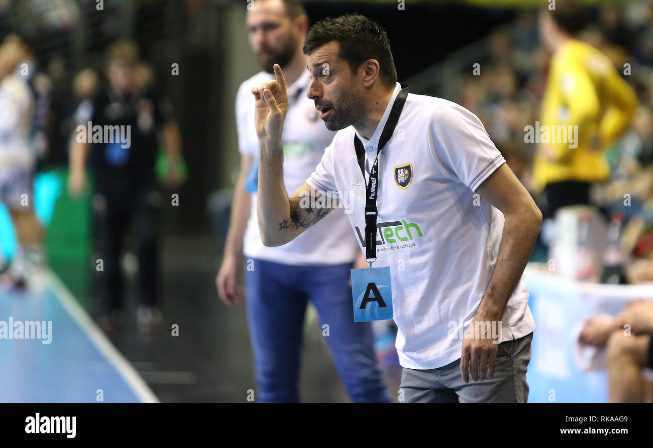 Berlin, Germany. 10th Feb, 2019. Handball: EHF Cup, 7th matchday, Füchse Berlin - St Raphael Var in the Max-Schmeling-Halle. Coach Joel Da Silva of St. Raphael Var stands gesticulating on the sidelines. Credit: dpa picture alliance/Alamy Live News Stock Photo