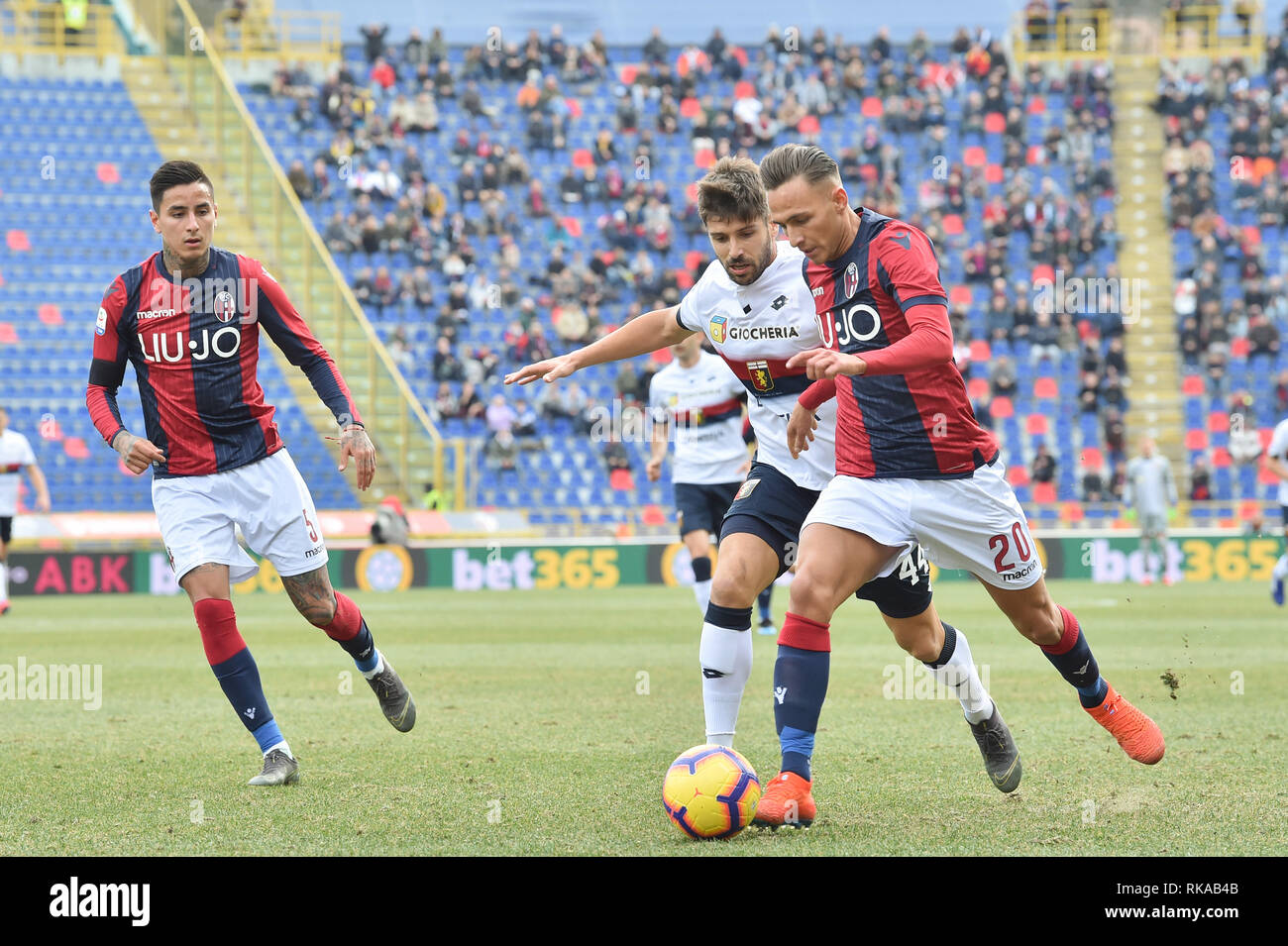 Miguel Veloso of Genoa CFC controls the ball during the Serie A