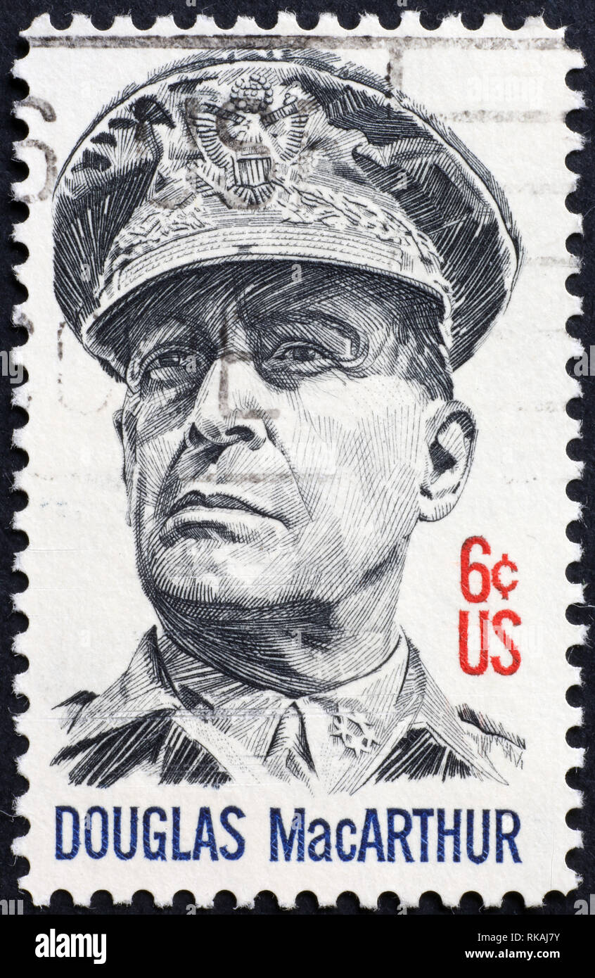 General Douglas MacArthur on american postage stamp Stock Photo Alamy