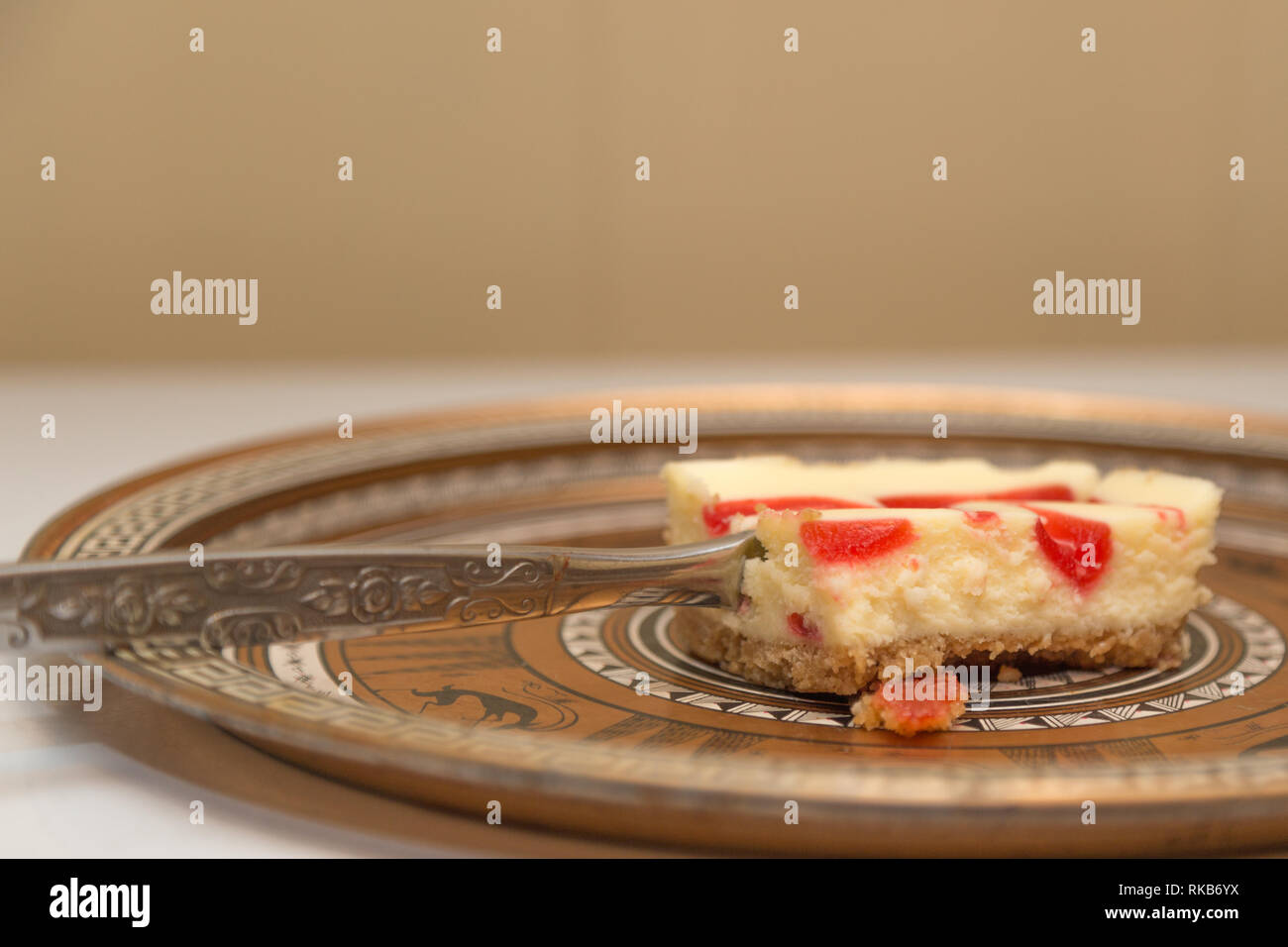 What to do with leftover cheese cake bars Stock Photo - Alamy