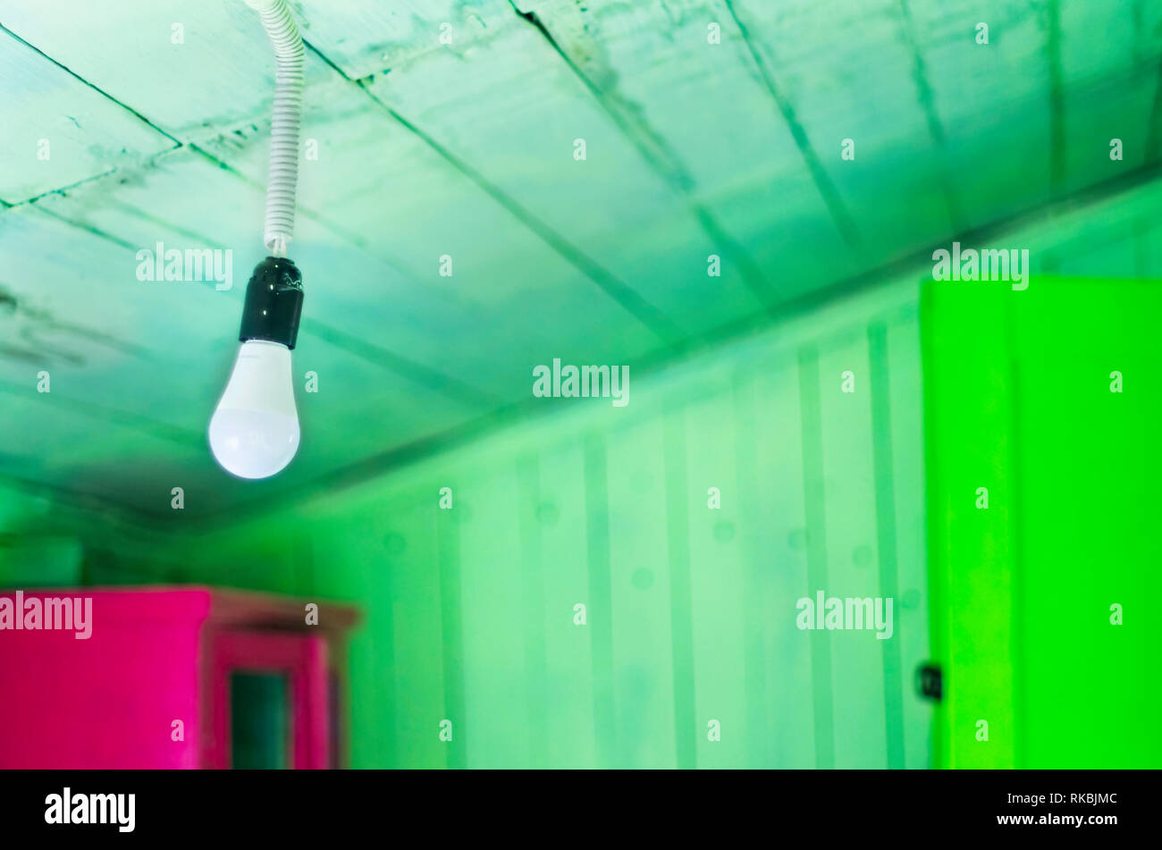 Hanging Energy Saving Led Light Bulb Walls And Ceiling Decorated