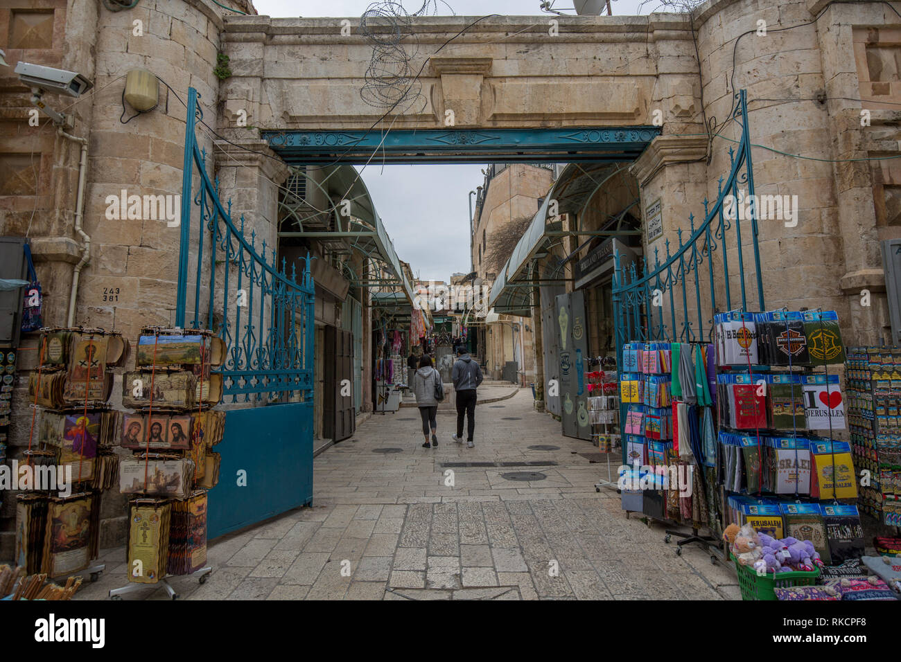 Shops in the center of the old city of Jerusalem Stock Photo Alamy