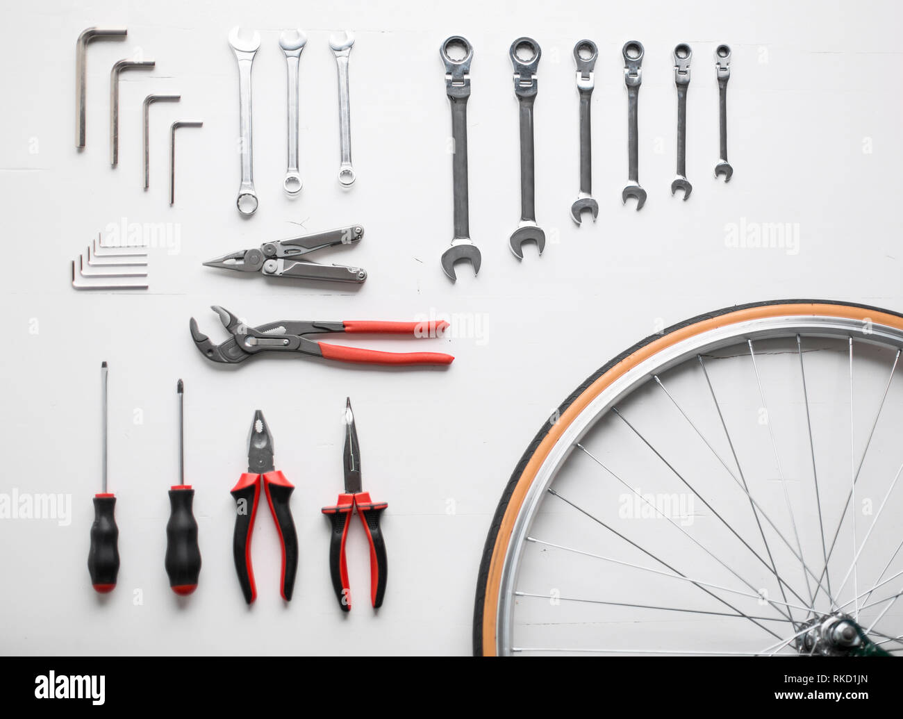 bicycle wheel tools