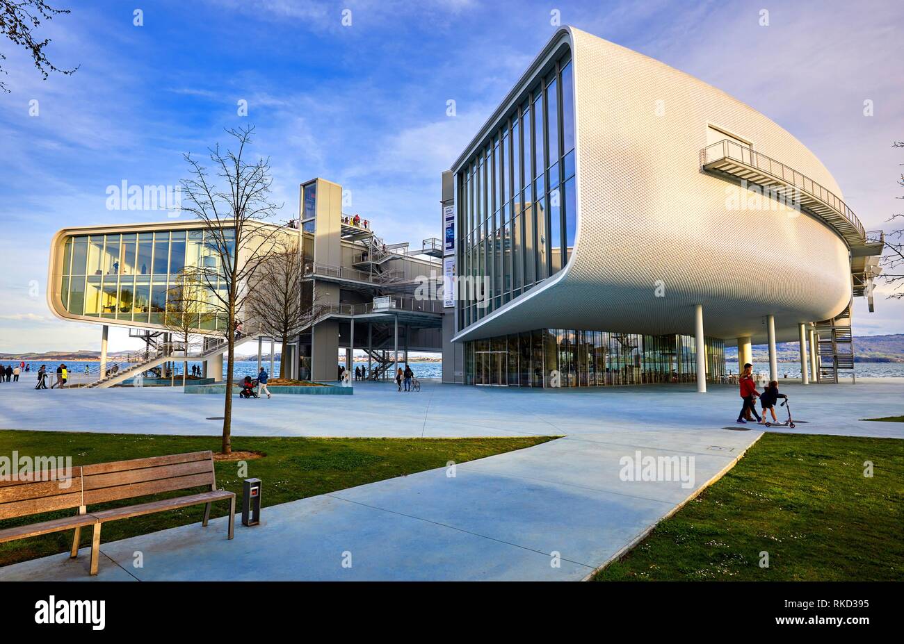 Botin Center Museum Art and Culture, Architect Renzo Piano, Jardines de  Pereda, Santander, Cantabria, Spain, Europe Stock Photo - Alamy