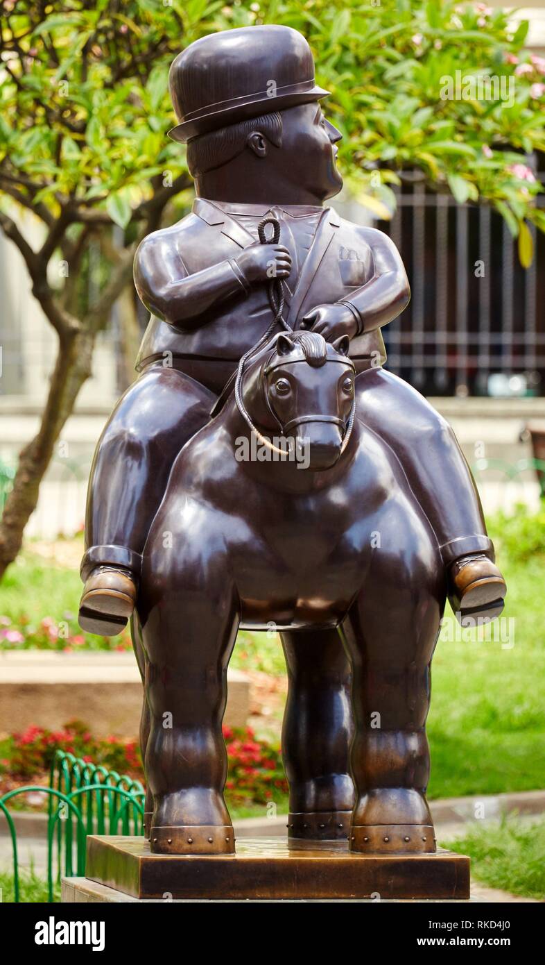 '''Hombre a caballo'', 1994, Sculpture by Fernando Botero, Plaza Fernando Botero, Medellin, Antioquia, Colombia, South America Stock Photo