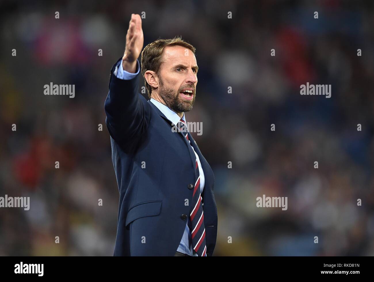 ENGLAND MANAGER GARETH SOUTHGATE ISSUES INSTRUCTIONS ENGLAND V SWITZERLAND INTERNATIONAL FRIENDLY ENGLAND V SWITZERLAND INTERNATIONAL FRIENDLY LEICESTER, LEICESTER, ENGLAND 11 September 2018 GBC11850 WARNING! This Photograph May Only Be Used For Newspaper And/Or Magazine Editorial Purposes. May Not Be Used For Publications Involving 1 player, 1 Club Or 1 Competition Without Written Authorisation From Football DataCo Ltd. For Any Queries, Please Contact Football DataCo Ltd on +44 (0) 207 864 9121 Stock Photo