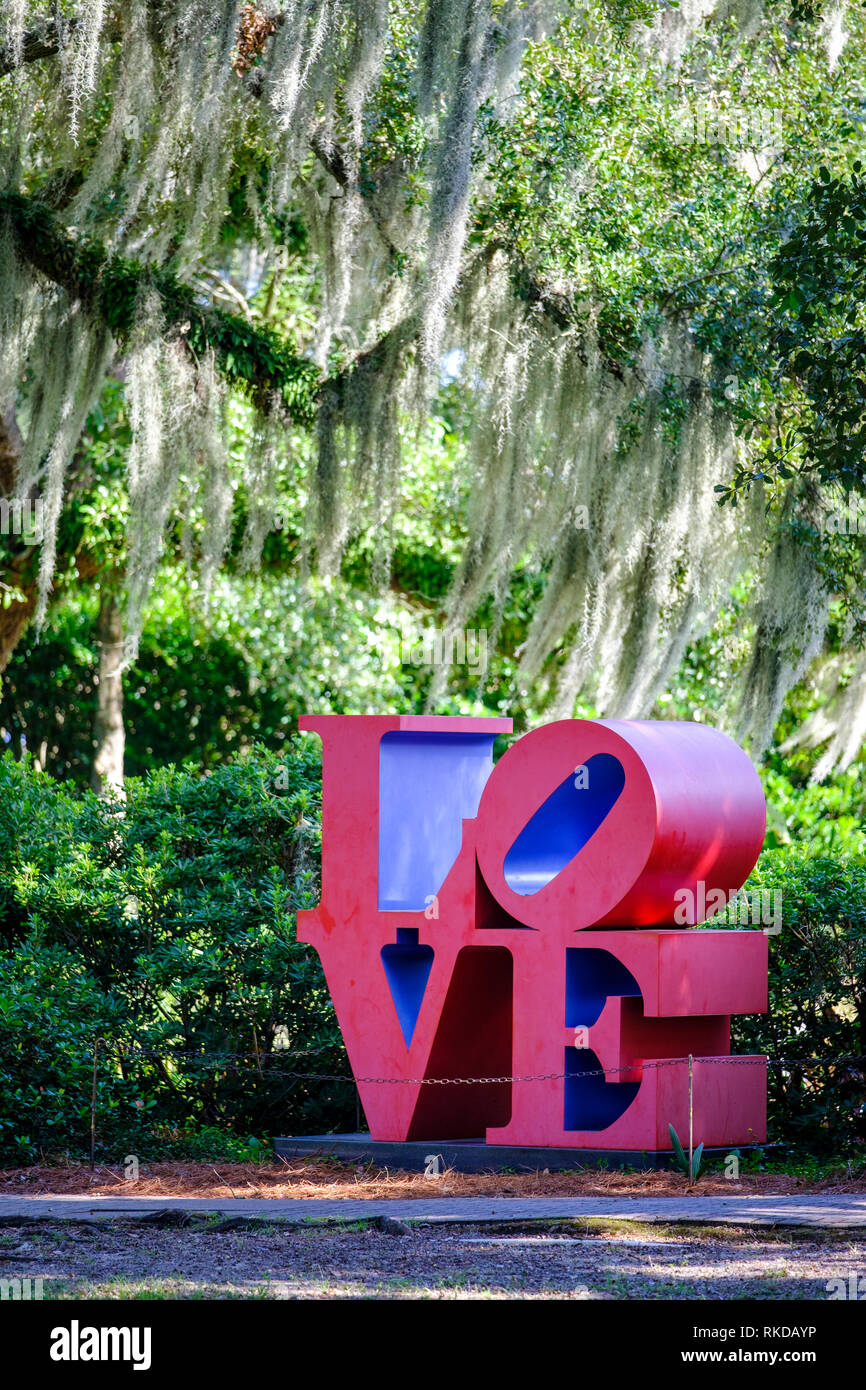 Love sculpture, pop sculpture by American artist Robert Indiana, Sydney