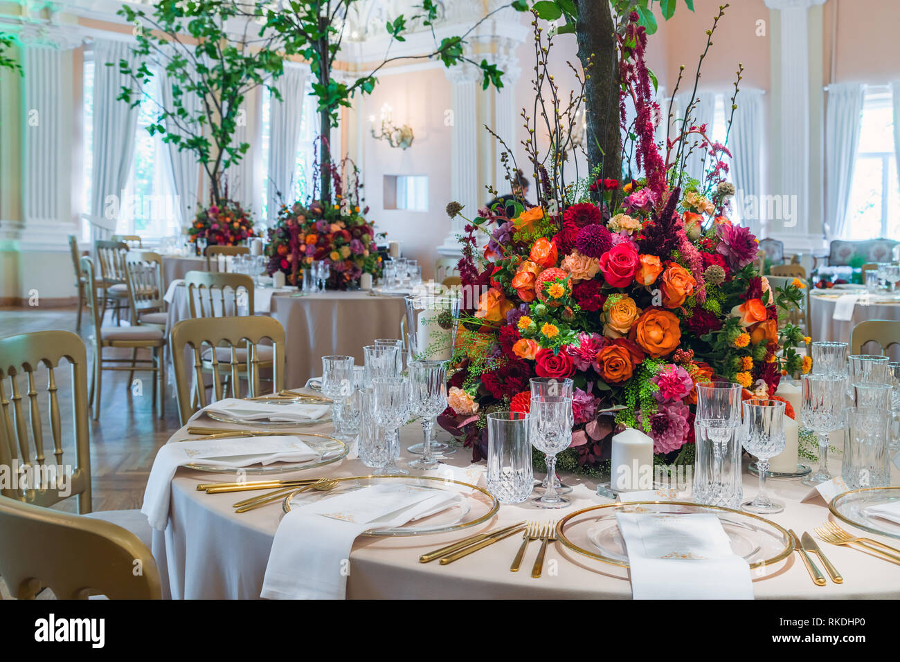 Wedding Table Decoration Beautiful Bouquet Of Flowers On The