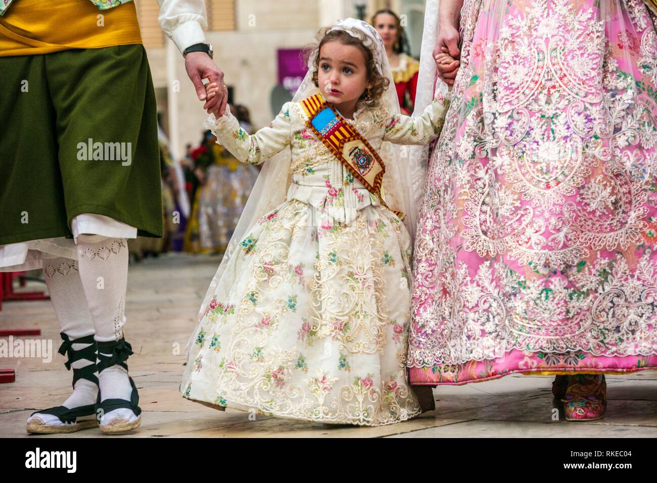 Top 10 Most Beautiful Traditional Dresses In The World atelieryuwa