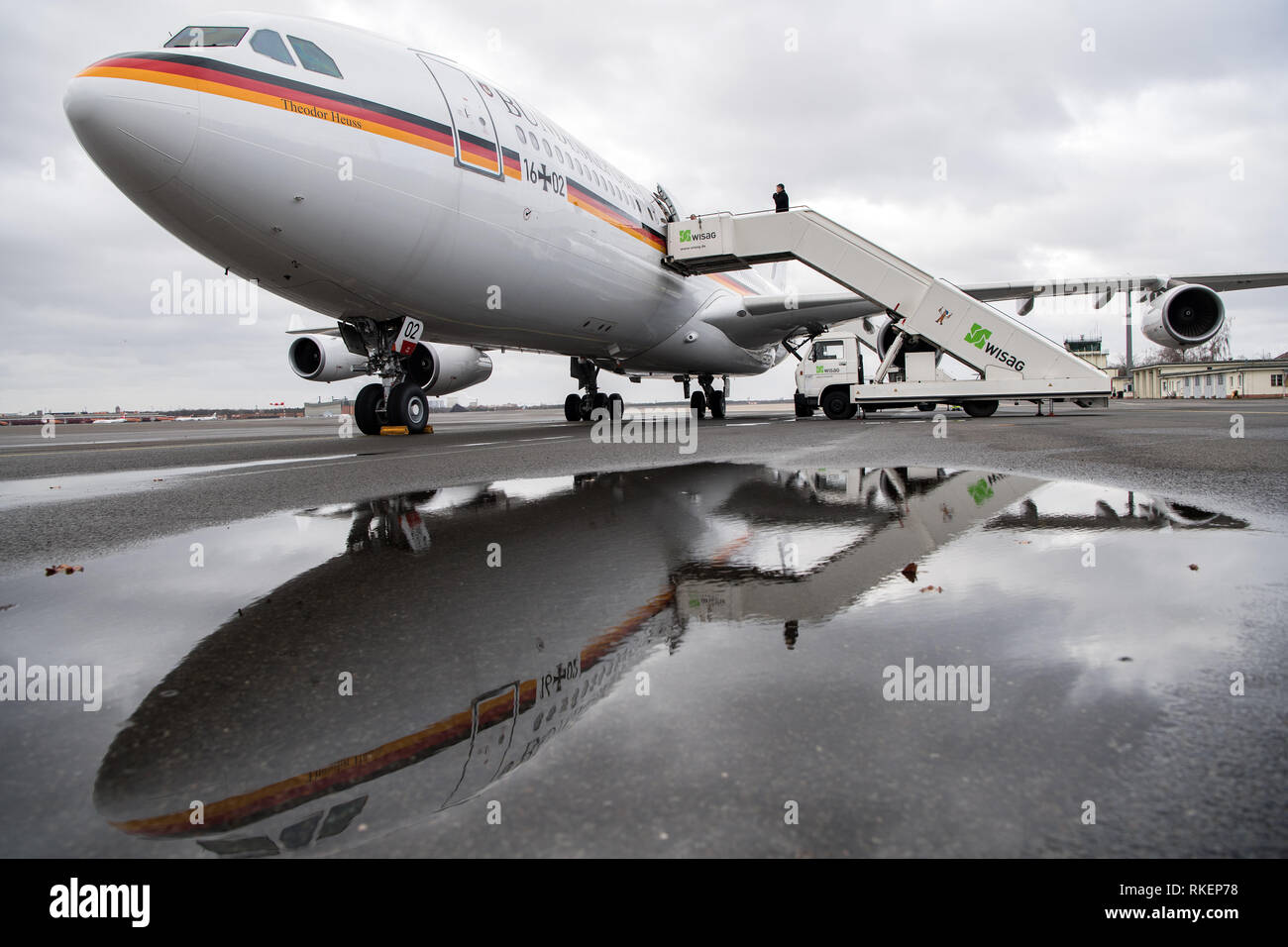 Berlin Germany 11th Feb 2019 The Airbus A 340 Of The German Armed Forces Air Mission Wing Is 