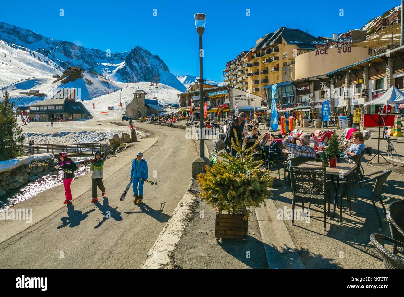 Grand Tourmalet ski area. La Mongie ski resort. Luz-Saint Sauveur.  Hautes-Pyrenees Department. Midi-Pyrenees Region. France Stock Photo - Alamy