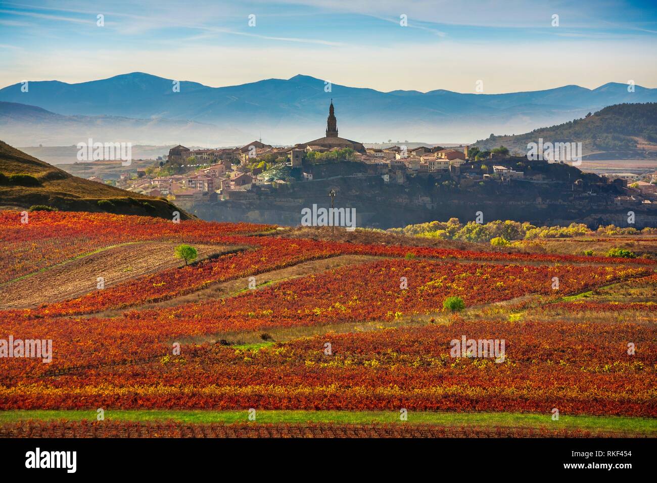 Demanda mountain range san lorenzo hires stock photography and images