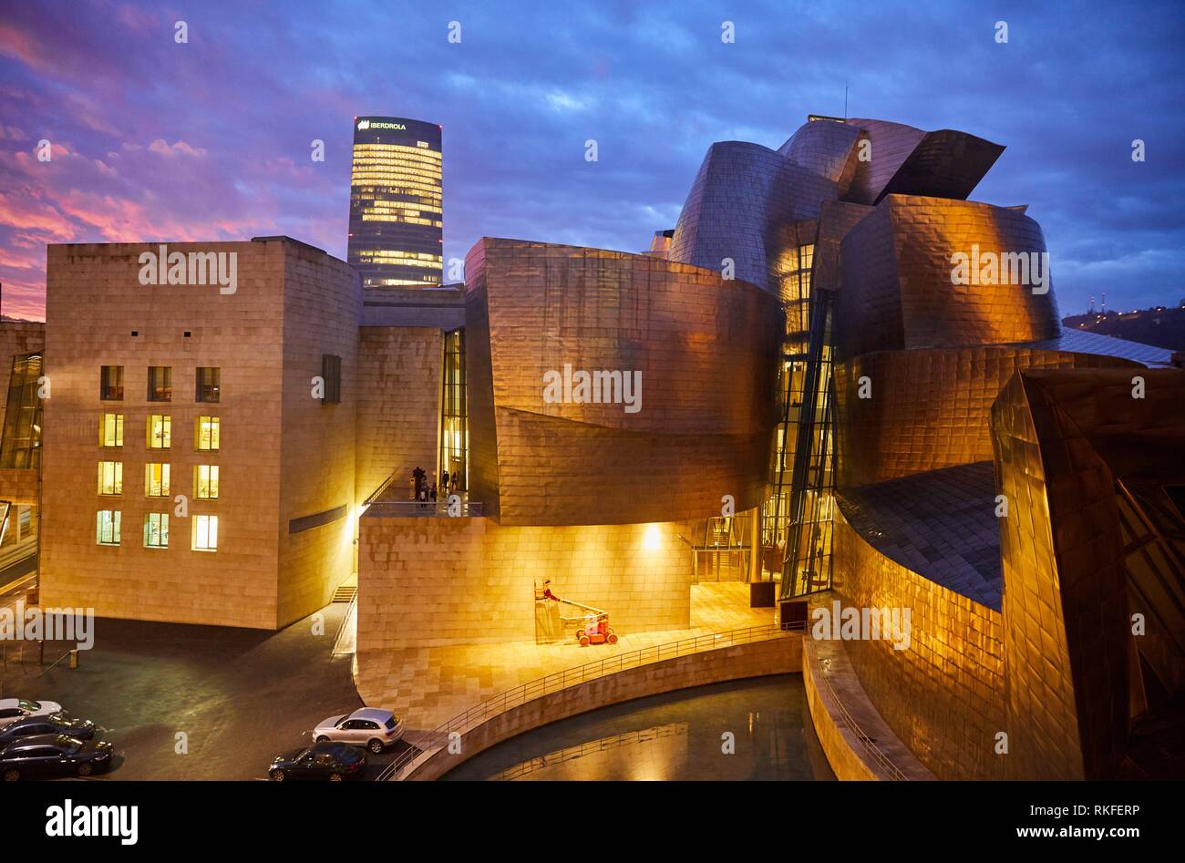 Iberdrola tower, Guggenheim Museum, Bilbao, Bizkaia, Basque Country, Spain, Europe Stock Photo