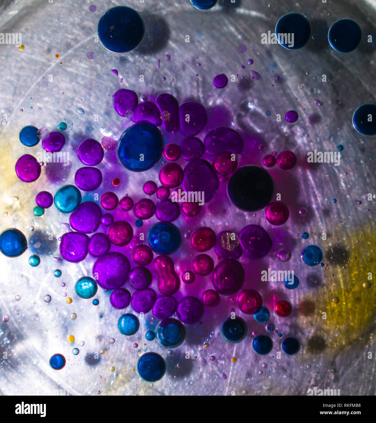 water bubbles in cooking oil Stock Photo Alamy