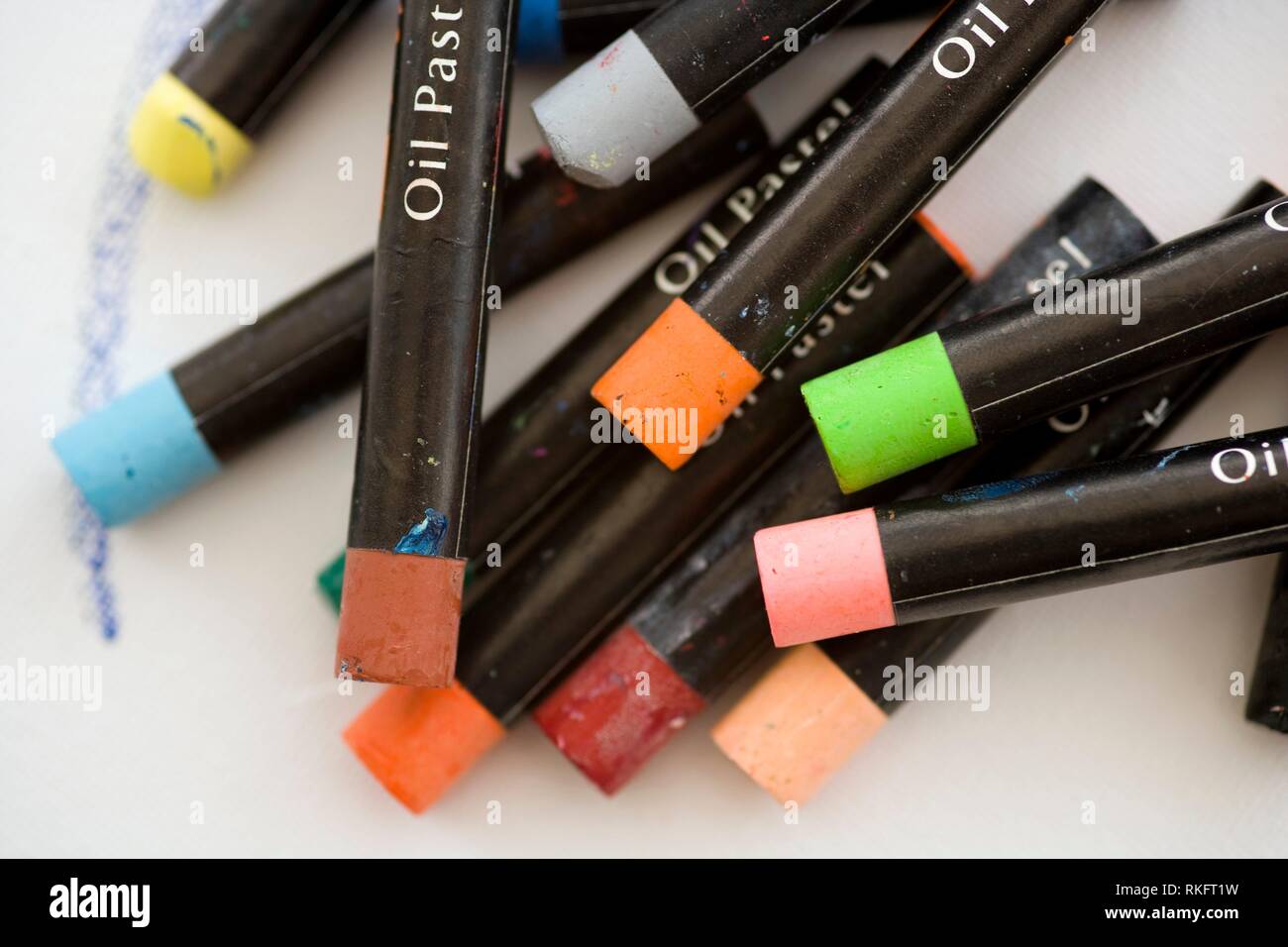 Oil pastels hi-res stock photography and images - Alamy