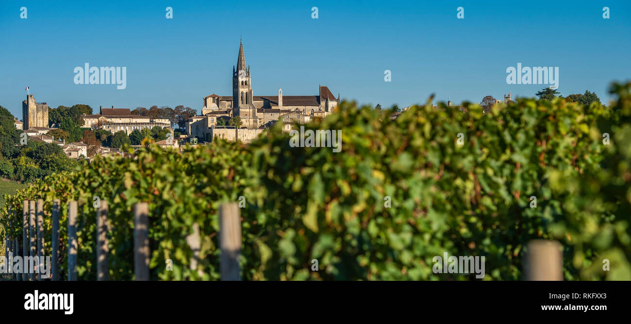 Saint emilion sunset hi-res stock photography and images - Alamy