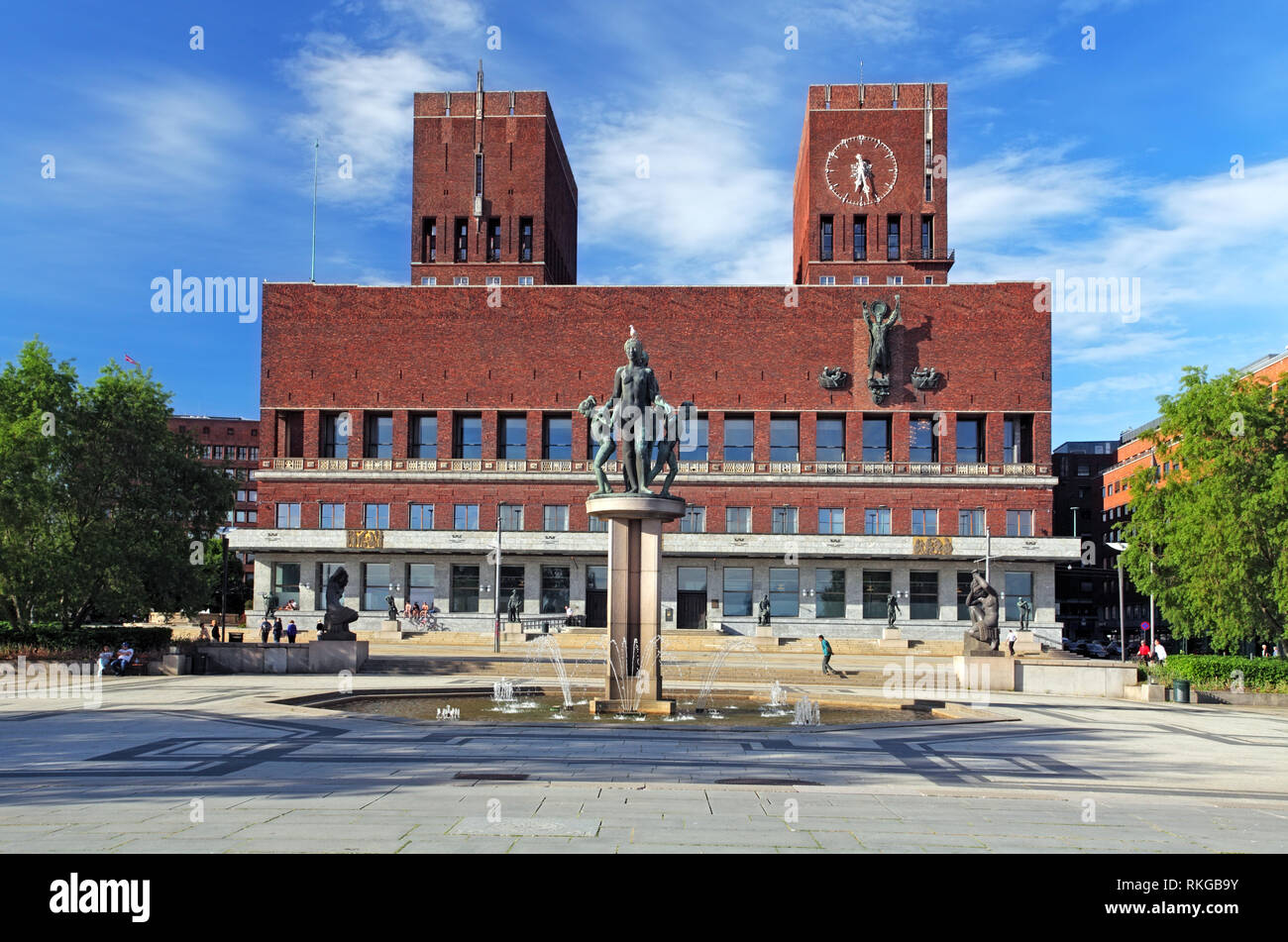 City hall radhuset oslo hi-res stock photography and images - Alamy