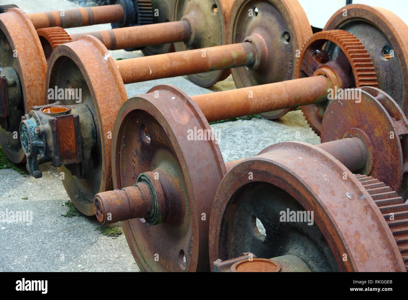 Railroad freight car wheels hires stock photography and images Alamy