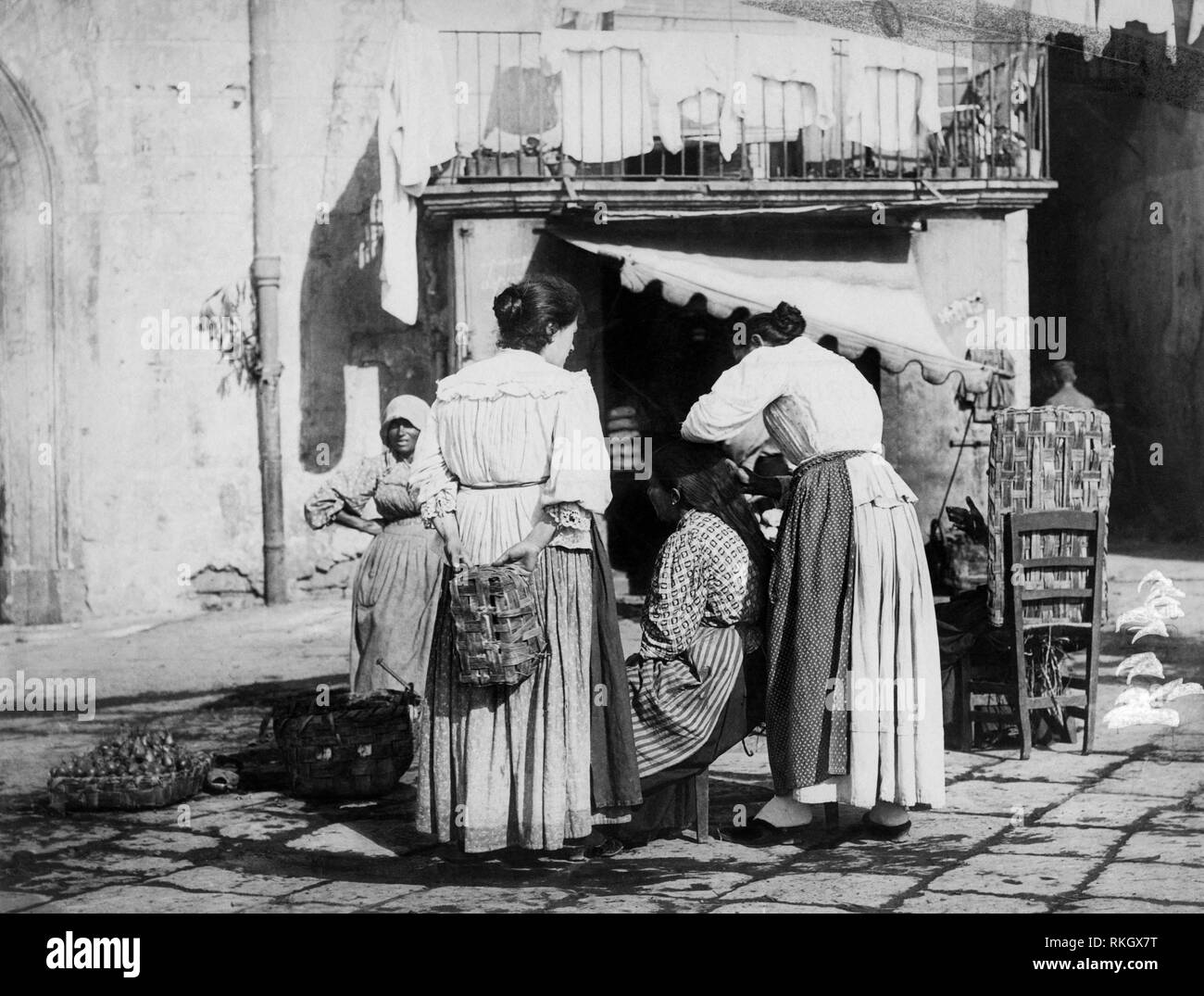 Naples 1910 Black and White Stock Photos & Images Alamy