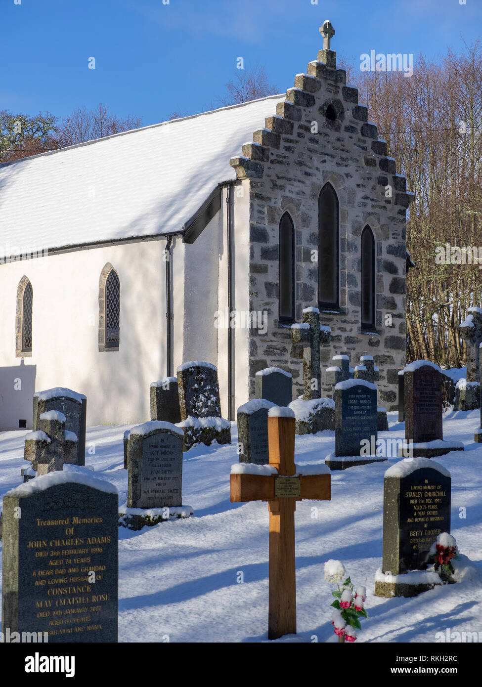 Side view from graveyard of St Ninian's Scottish Episcopal church, Glen Urquhart, Highland, Scotland Stock Photo