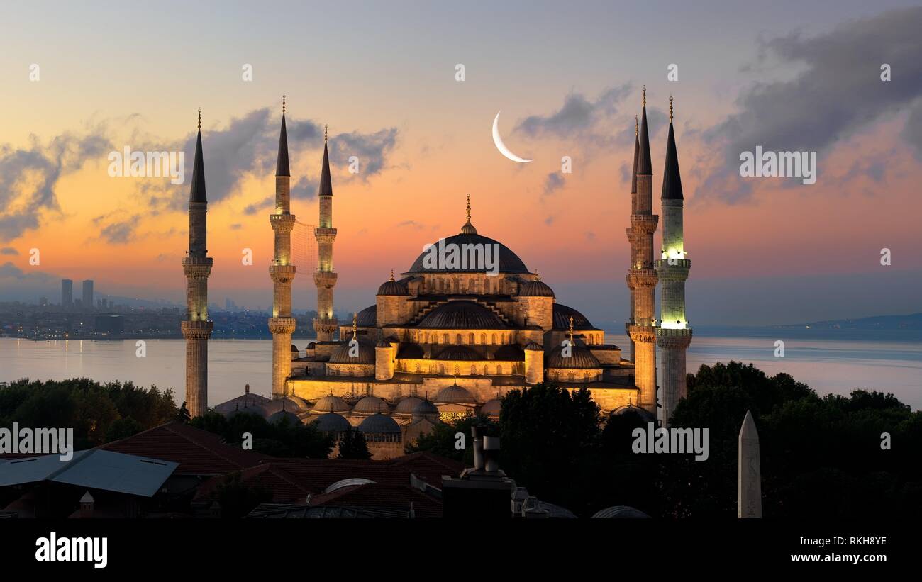 Ramadan Blue Mosque Istanbul High Resolution Stock Photography and ...