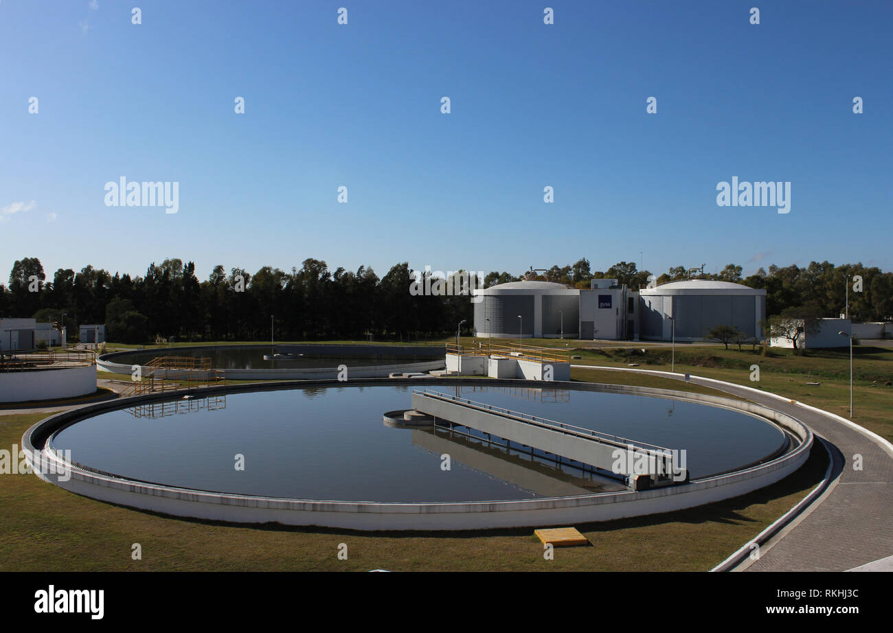 Planta de tratamiento de agua hires stock photography and images Alamy